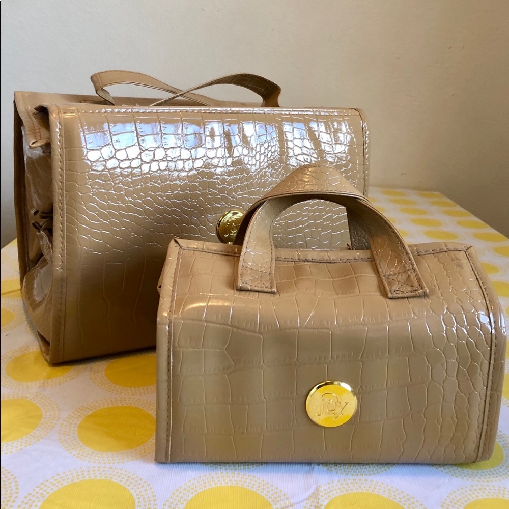 2PC Joy Mangano Better Beauty Case